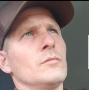 Meet your Posher, Bradley